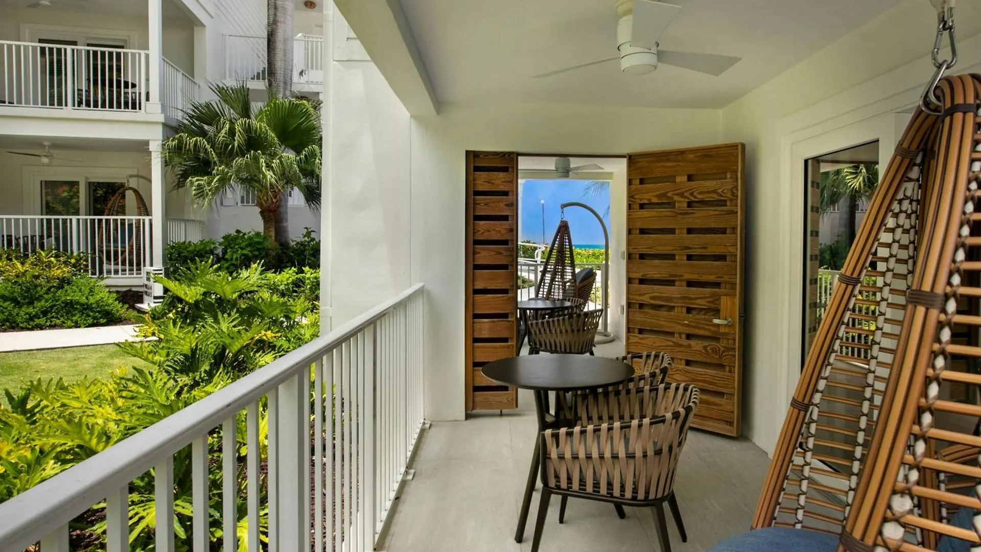 Buoy Haus Beach Resort St Thomas Autograph Collection Nazareth