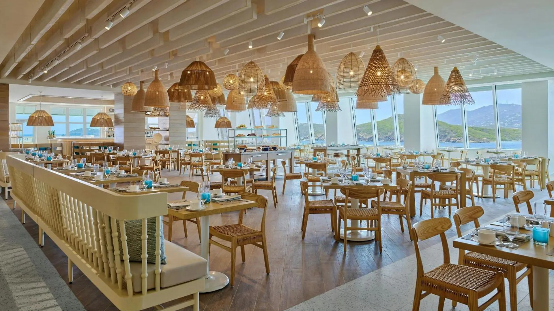 Buoy Haus Beach Resort St Thomas Autograph Collection Nazareth Hotel